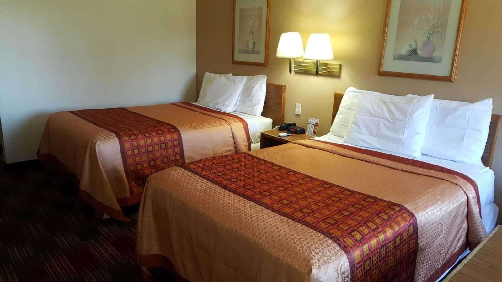 Americas Best Value Inn & Suites Harrisonville Exterior photo