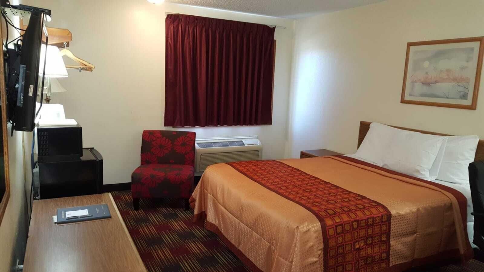 Americas Best Value Inn & Suites Harrisonville Exterior photo