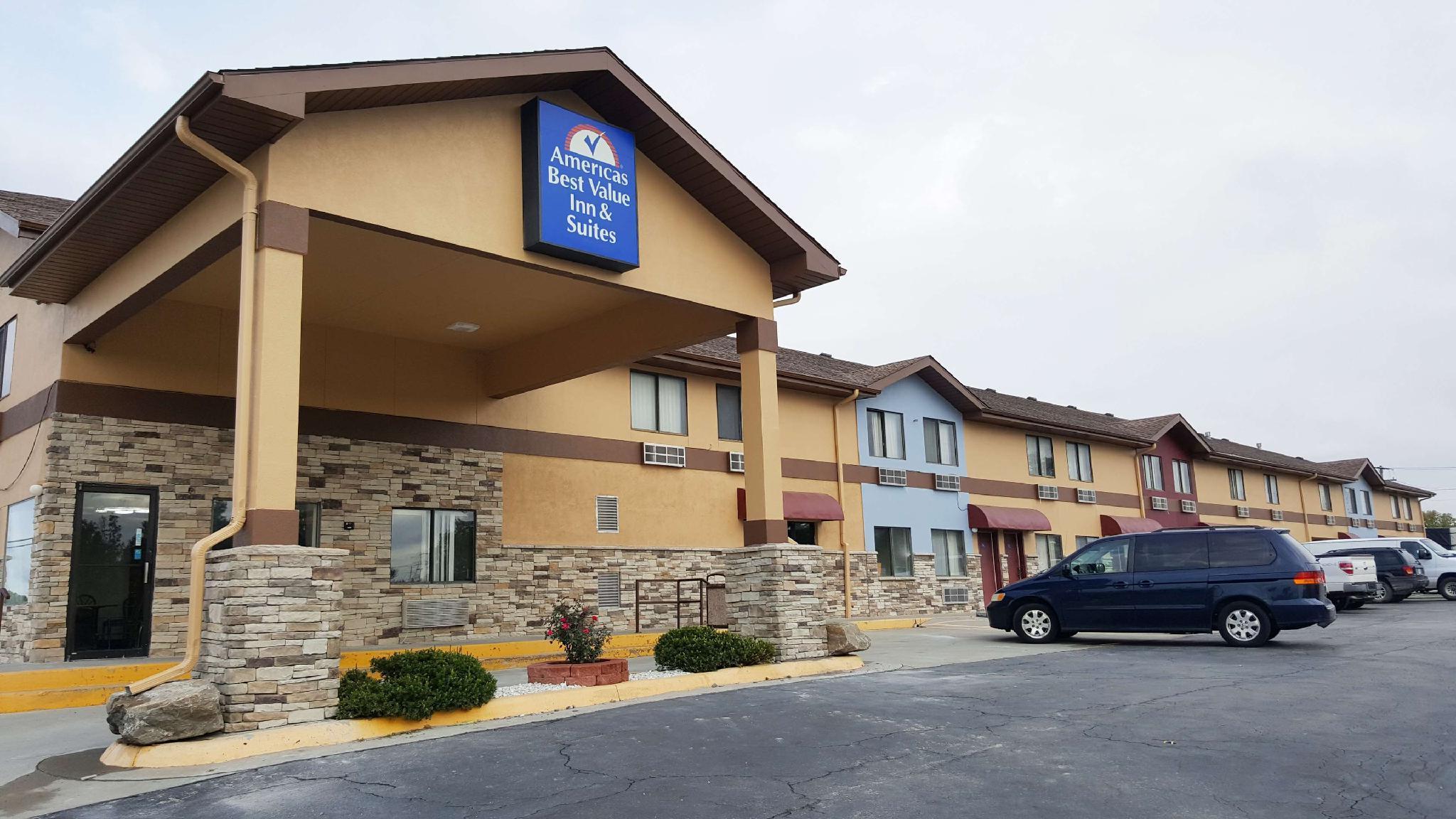 Americas Best Value Inn & Suites Harrisonville Exterior photo